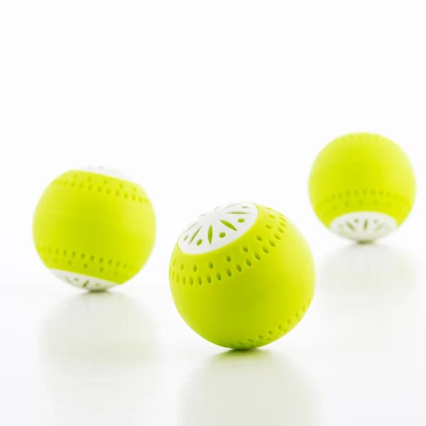 3-innovagoods-saldytuvo-kamuoliukai-3-vnt Trys InnovaGoods šaldytuvo gaivos kamuoliukai, 3 vnt. rinkinys