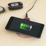 Qi belaidis telefono įkrovimas su InnovaGoods V0101026 įkrovikliu