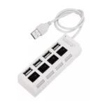 Baltas 4 portų USB hub su USB-A prijungimo laidu ir keturiais atskirai valdomais portais