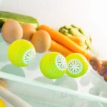 4-innovagoods-kamuoliukai-saldytuve InnovaGoods šaldytuvo kamuoliukai tarp vaisių ir daržovių šaldytuve