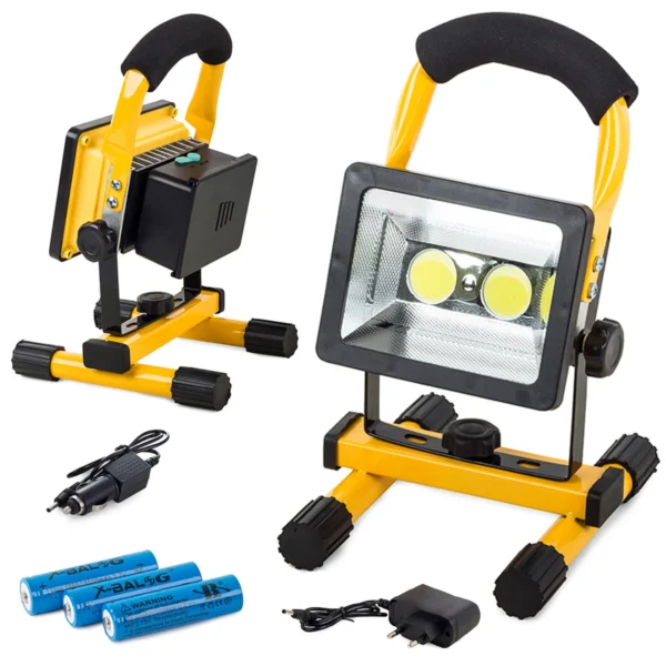 5-led-cob-prozektorius-30w-komplektacija LED COB prožektorius 30W su akumuliatoriais ir įkrovikliais